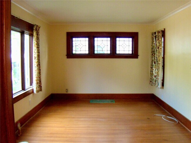 Photo - 51 Elmerston Rd