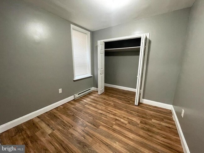 Photo - 1934 W Ontario St Unidad 2 FRONT