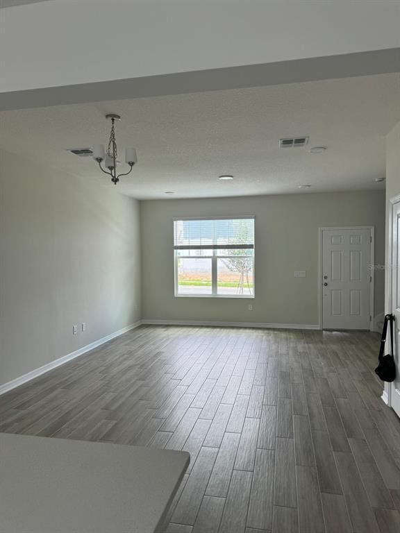 Photo - 15887 Grafton Wy