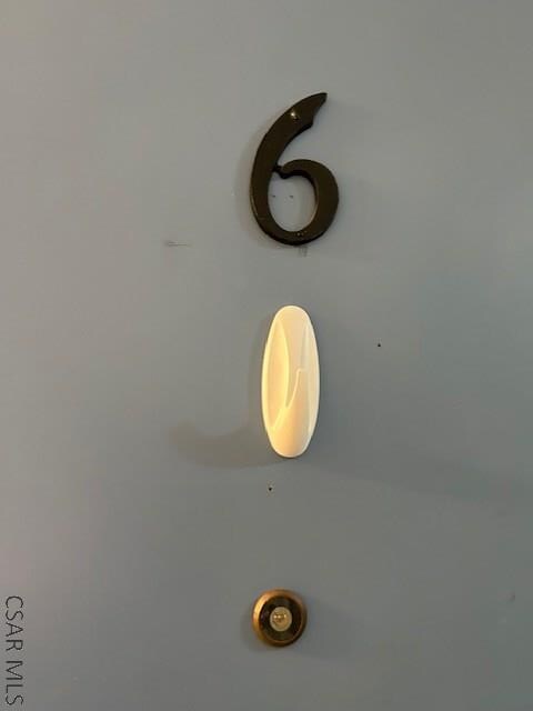 Photo - 545 Goucher St