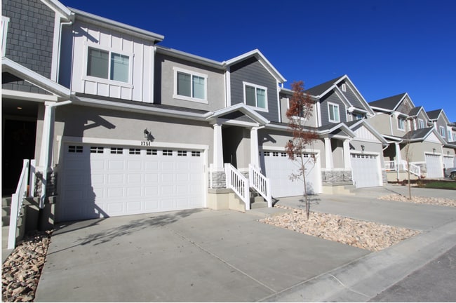 Building Photo - New Lehi Exchange Townhouse available!