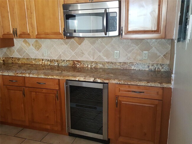 Photo - 13499 Biscayne Blvd Unidad 506