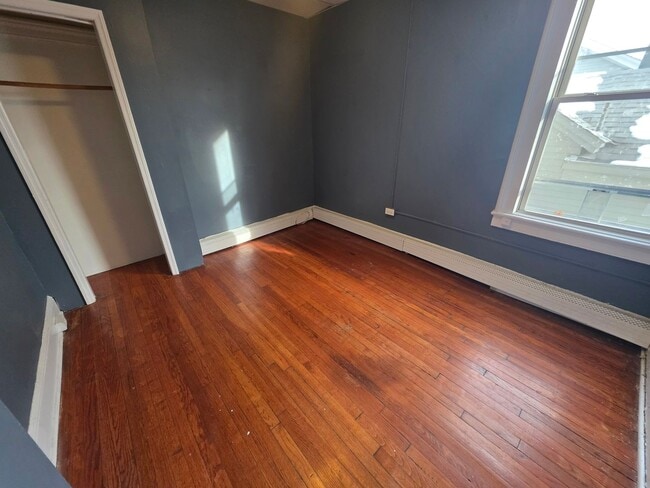 Photo - 45 Gifford Ave Unidad Apt. 2