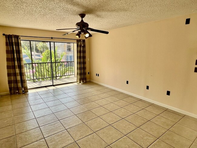Photo - 2 bed 2 bath in Rosemary's District
