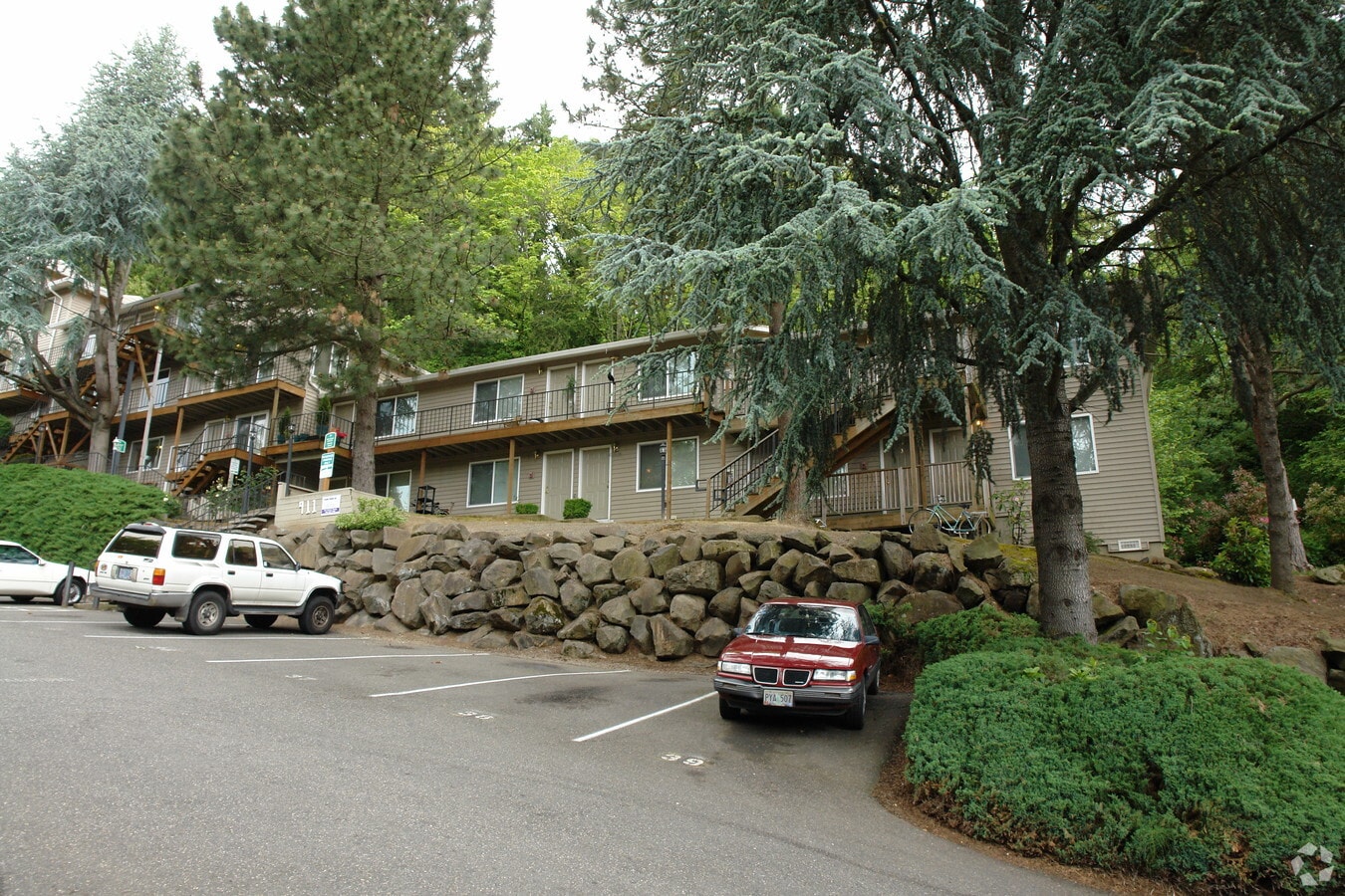Photo - Broadway Heights Apartments