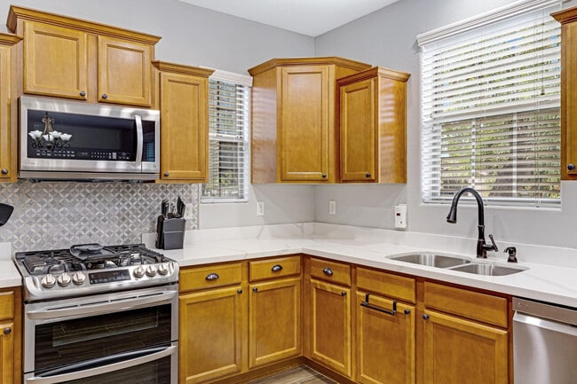 Photo - 15366 W Bloomfield Rd