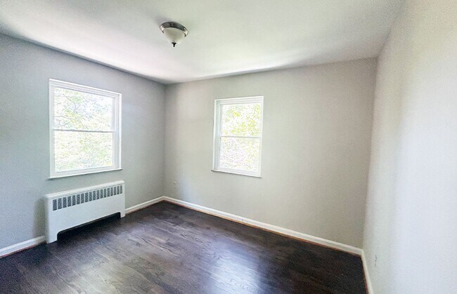 Photo - 458 Wood Ave Unit 458-04