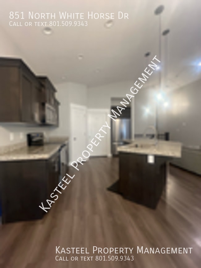 Photo - 851 White Horse Dr