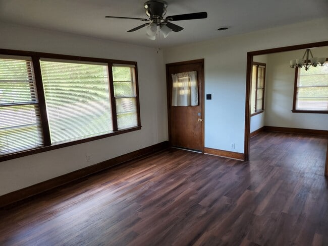 Photo - 1324 Mt Gallant Rd