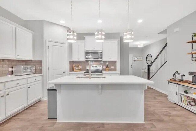 Photo - Room in 3 Bedroom Townhome at Whistling Te...