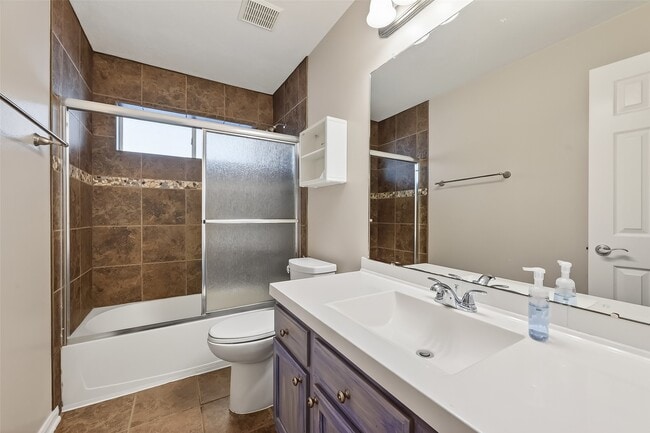 Photo - 10827 Oak Bayou Ln