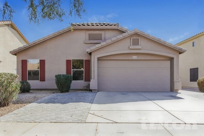 Building Photo - 16049 W Moreland St