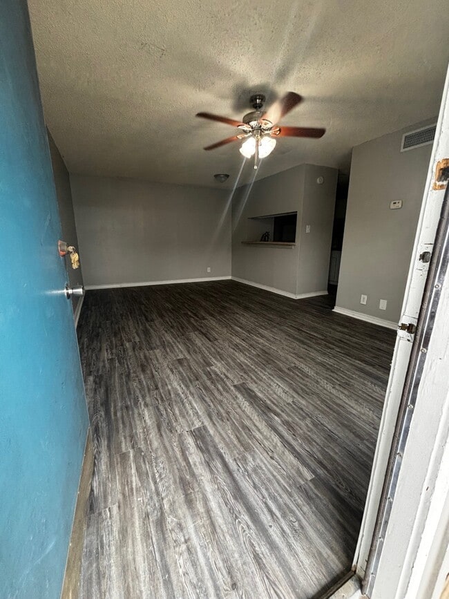 Edinburg Place Apartments