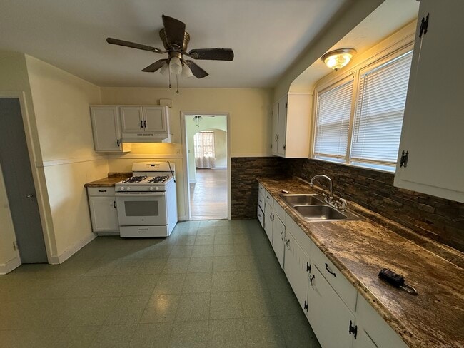 Photo - 89 Hillside Ave Unit 2nd Floor