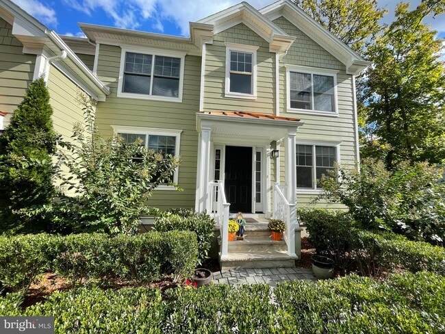 Building Photo - 259 Mt Lucas Rd