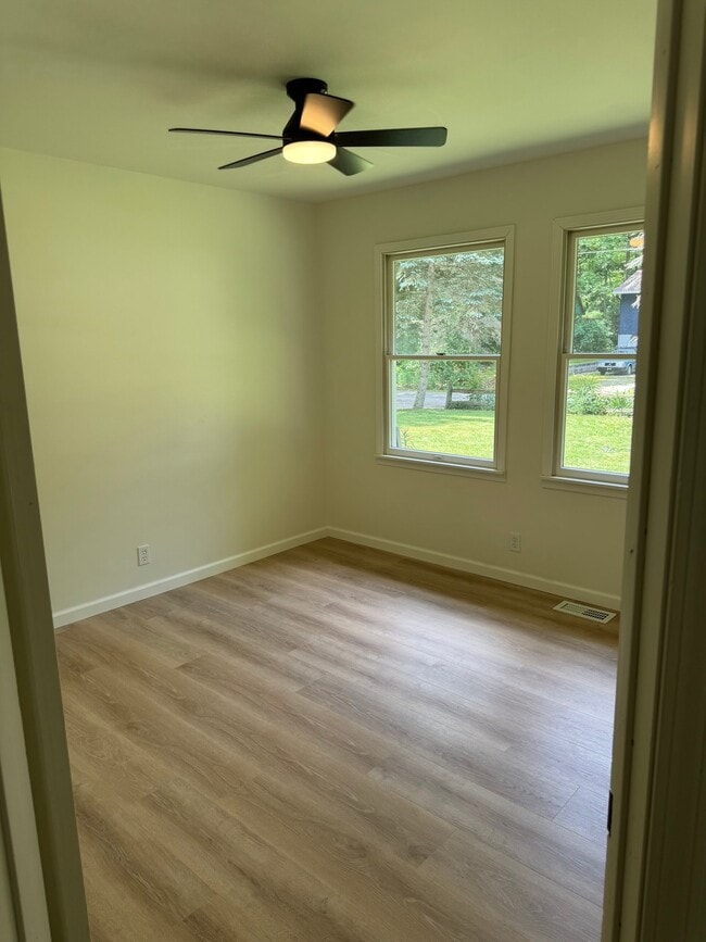 Photo - 18068 Meyers Dr