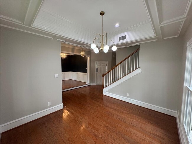 Photo - 1204 W 39th St
