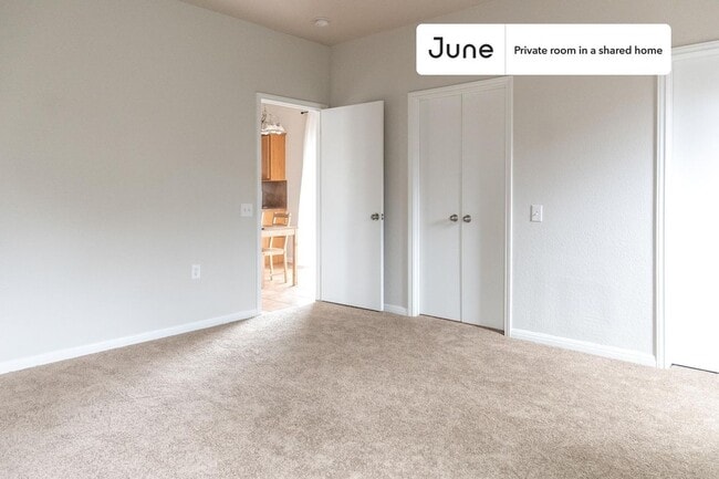 Photo - Room in Shared 5 bed/2 bath home Unidad A