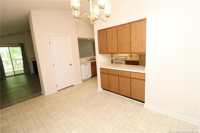Photo - 6120 Sunpointe Dr