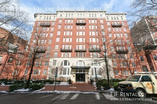 Logan Circle One Bedroom With Private Balc... - Logan Circle One Bedroom With Private Balc... Apartment Unit 307