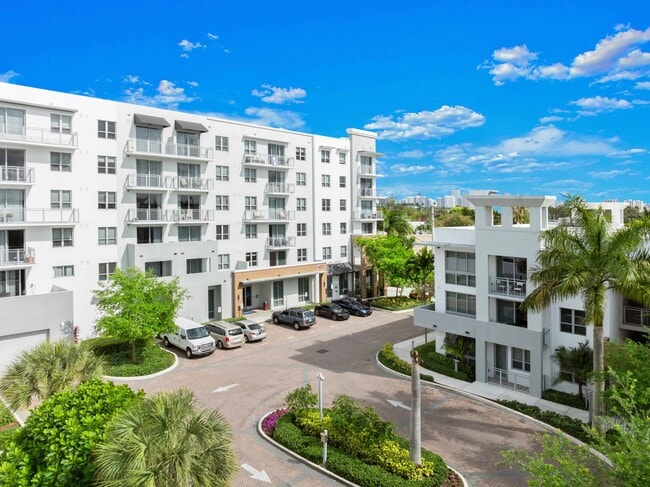 ArtSquare at Hallandale