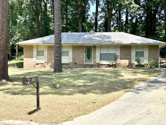 Building Photo - 10178 Top Tree Ct