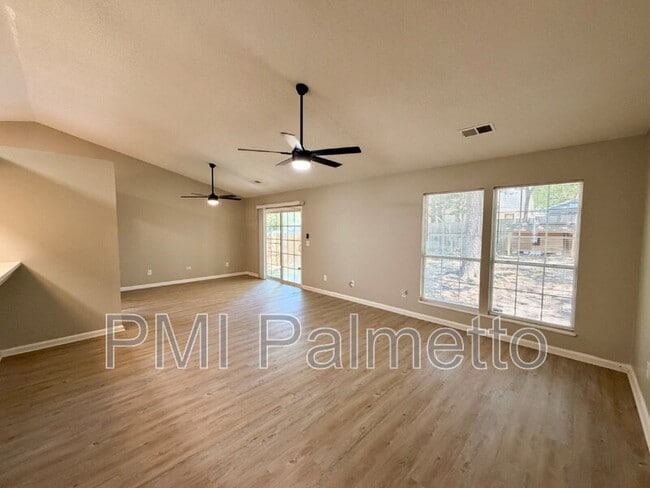 Photo - 22 Sweet Thorne Cir