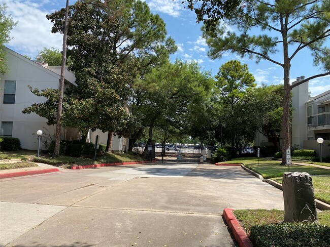 Photo - 7900 N Stadium Dr Unit 21