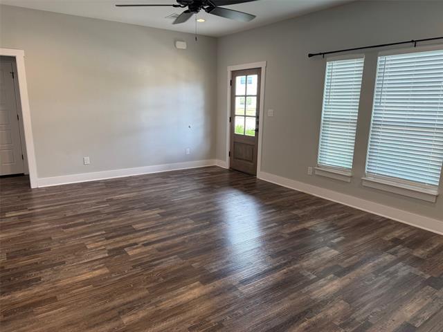 Photo - 502 Sonoma Ct