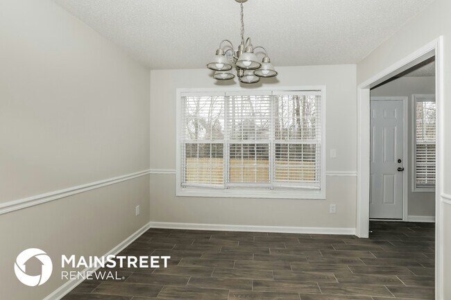 Photo - 1065 Garrison Ct