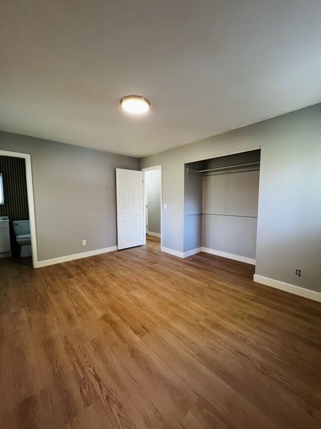 Photo - 3990 Wilma Ct