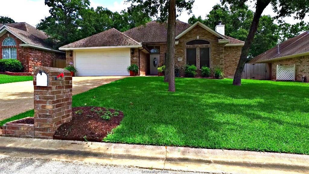 Photo - 1804 White Stone Dr (Bryan, TX)