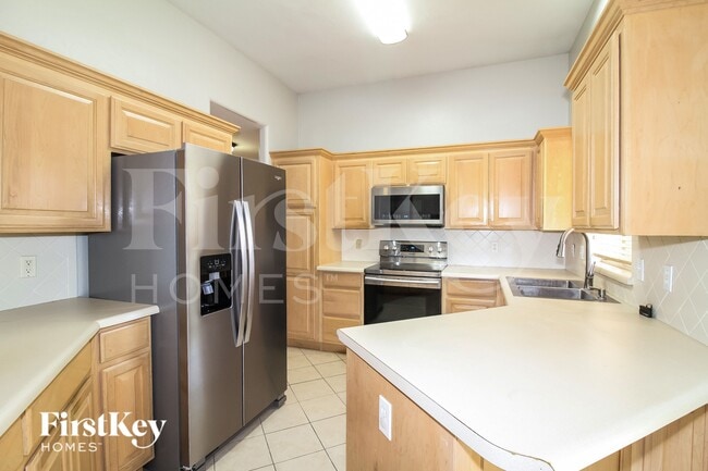 Photo - 732 Taber Ln