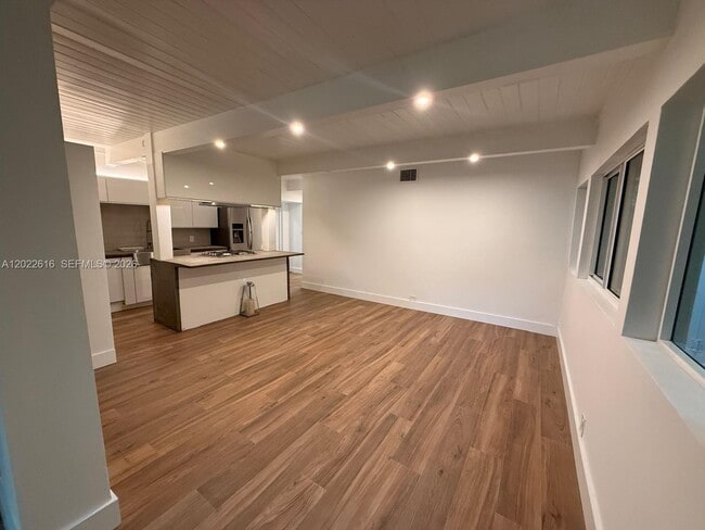 Photo - 6851 SW 77th Terrace