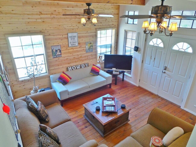 Photo - 123 Nicole Ln Unit ID1328051P