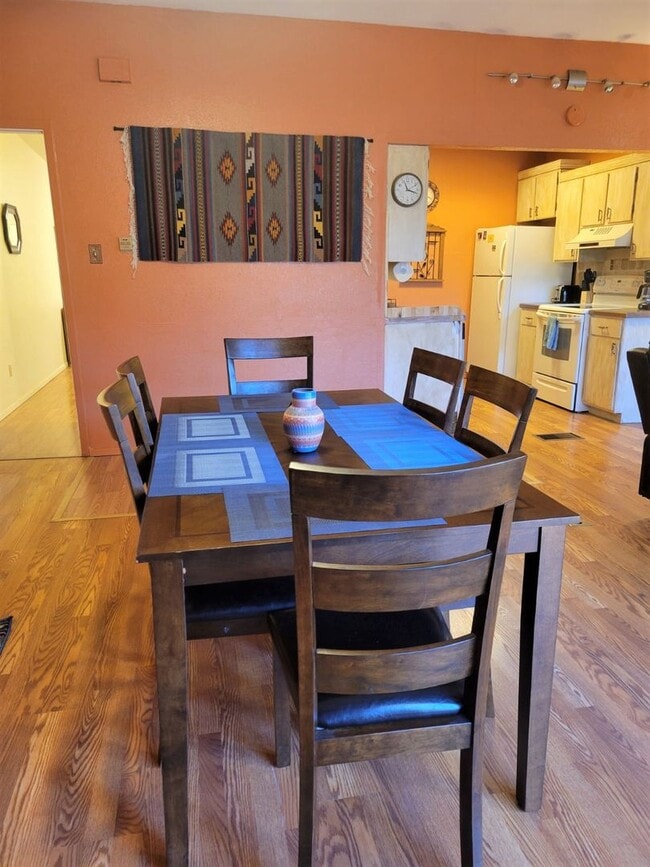 Photo - Fully Furnished Condo in Alto