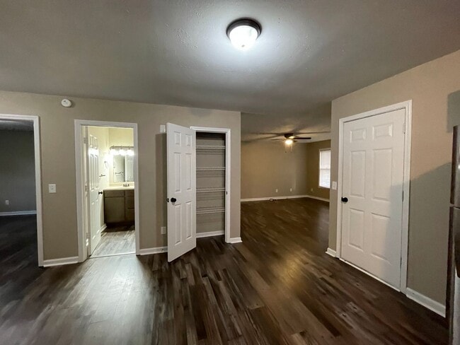 Photo - 1006 Northwood Dr Unit A