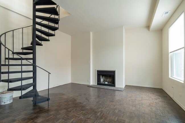 Photo - 3751 N Halsted St Unit 214