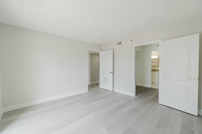 Legacy at Brickell