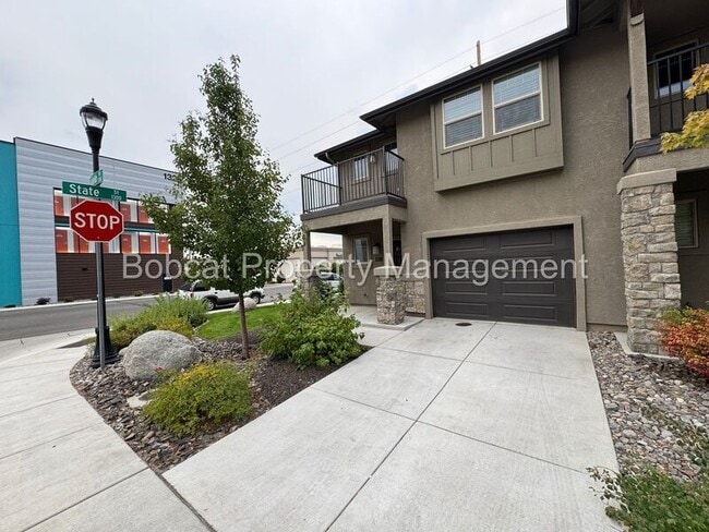 Building Photo - 1399 Handelin Rd Rental
