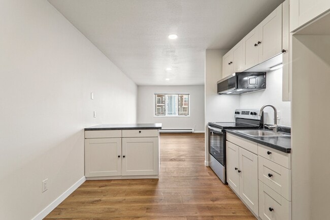 881 Janesville St, Oregon, WI 53575
