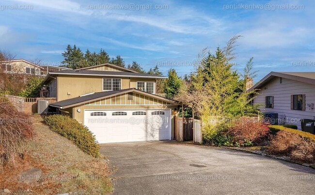 Front view - 4234 S 252nd Pl