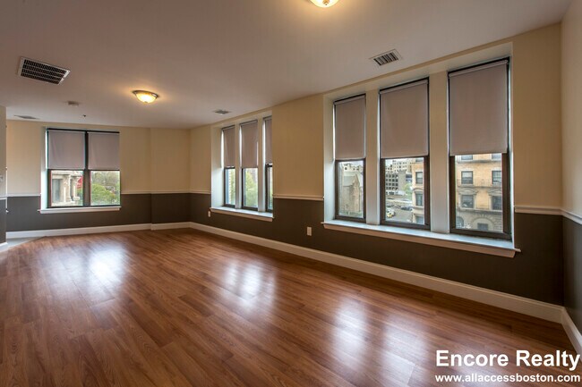 Photo - 1126 Boylston St Unidad 406