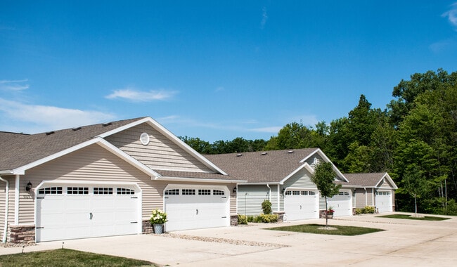 Both of Our Redwood Medina Locations Offer a Quiet Setting that Feels like a Neighborhood of Single-Family Homes