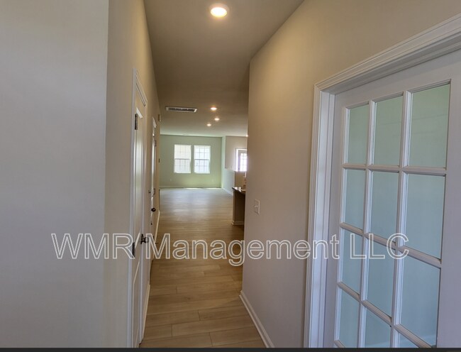 Photo - 15612 Country House St