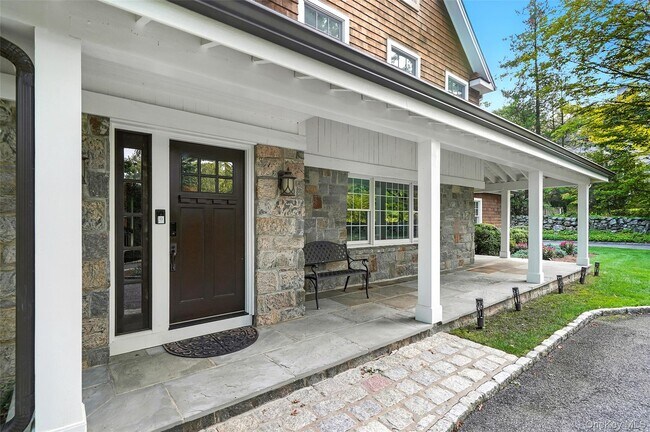 Photo - 548 Anderson Hill Rd