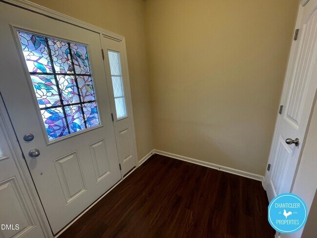 Photo - 17 S Grey Abbey Dr