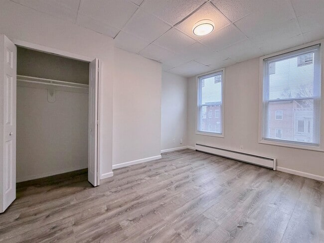 Photo - 330 Pavonia Ave Unit 3R