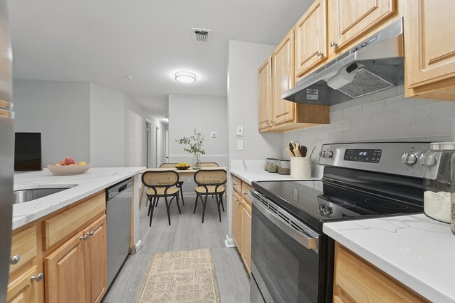 Elevate your living at Eagle Rock Apartments at Abingdon, where modern kitchens meet sleek designs. Enjoy spacious layouts perfect for entertaining or unwinding. Explore your future home today!