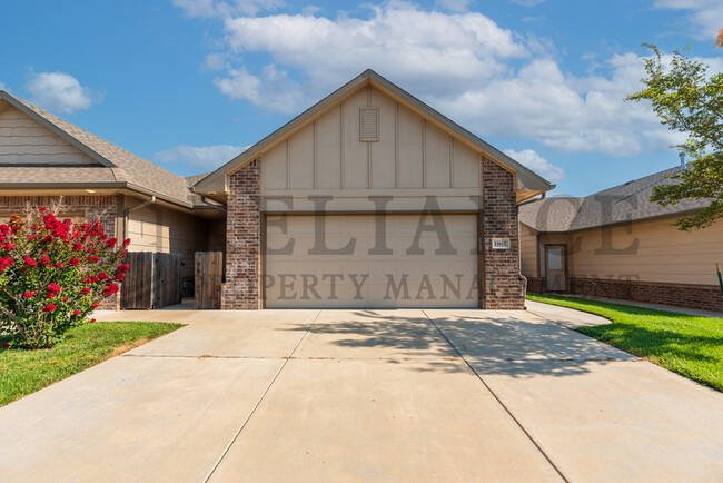 Building Photo - 13609 Hunters View St Rental